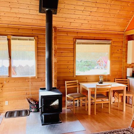 Camels Hump Guest Ranch Lumby المظهر الخارجي الصورة