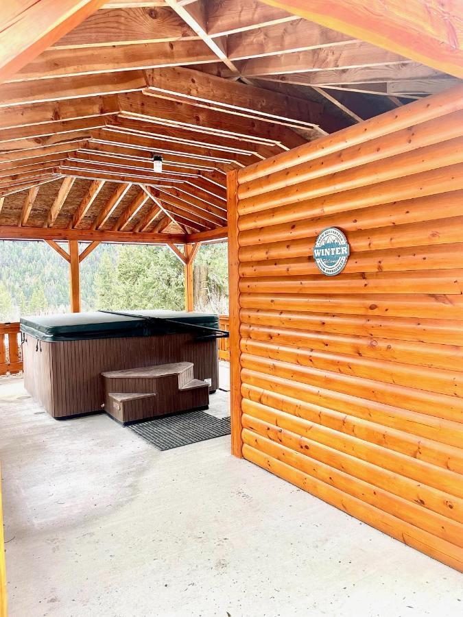 Camels Hump Guest Ranch Lumby المظهر الخارجي الصورة